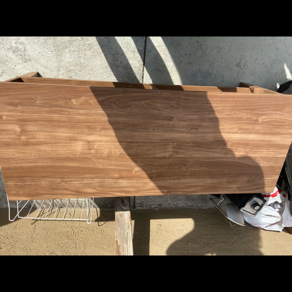 Center table - Picture 2 of 2